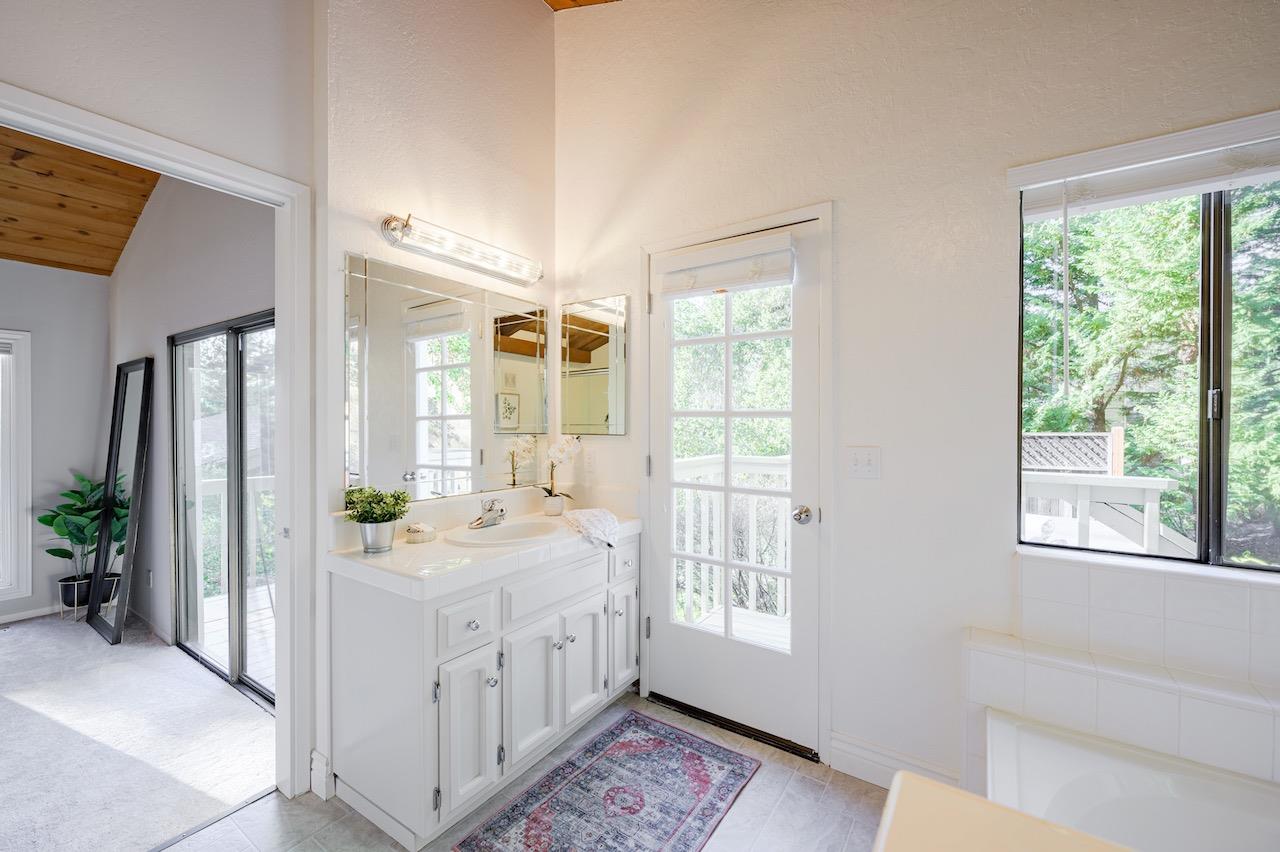 Detail Gallery Image 61 of 113 For 269 Spreading Oak Dr, Scotts Valley,  CA 95066 - 4 Beds | 2/2 Baths