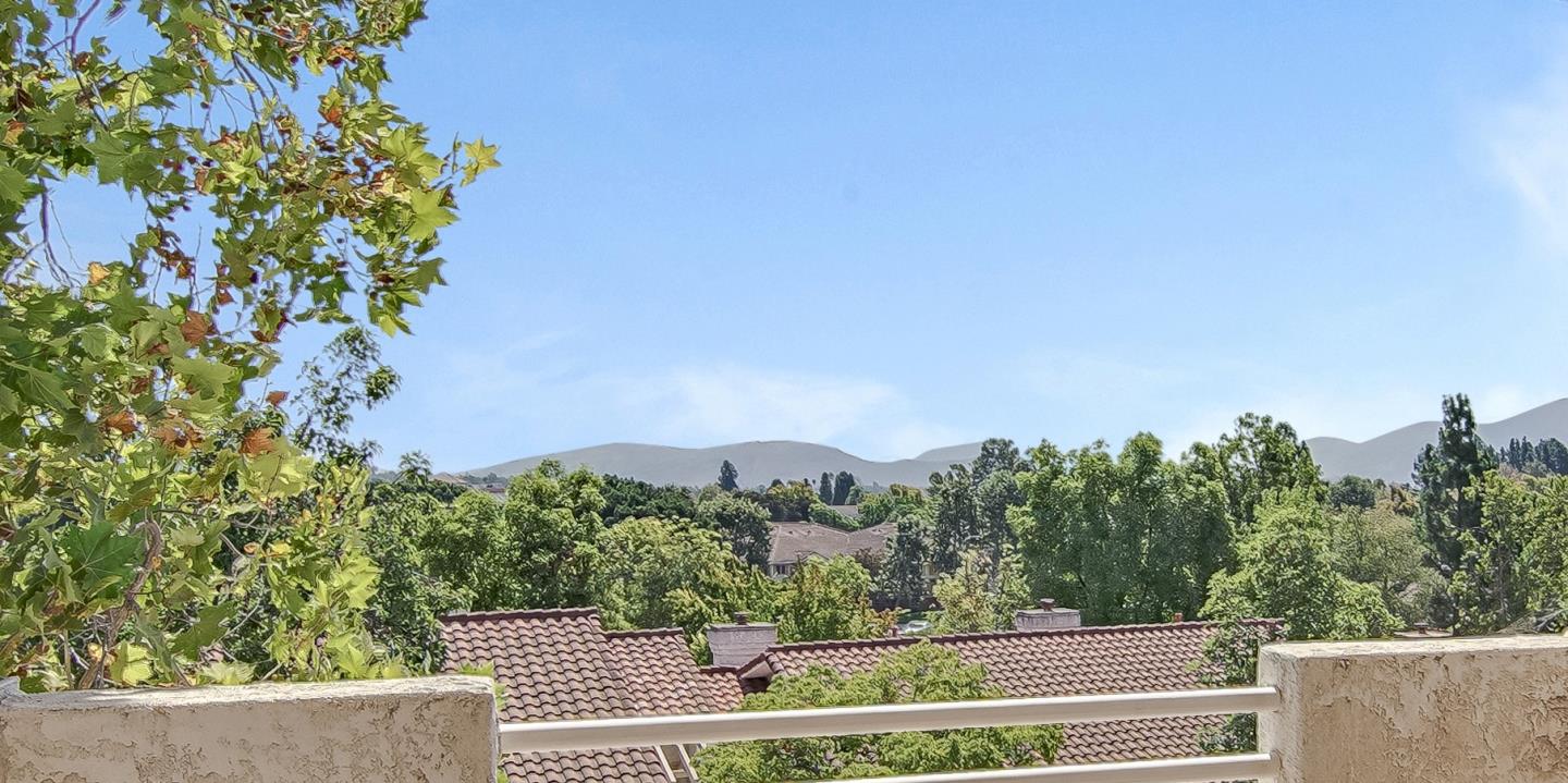 Detail Gallery Image 1 of 1 For 2623 Antonio Dr #210,  Camarillo,  CA 93010 - 2 Beds | 2 Baths