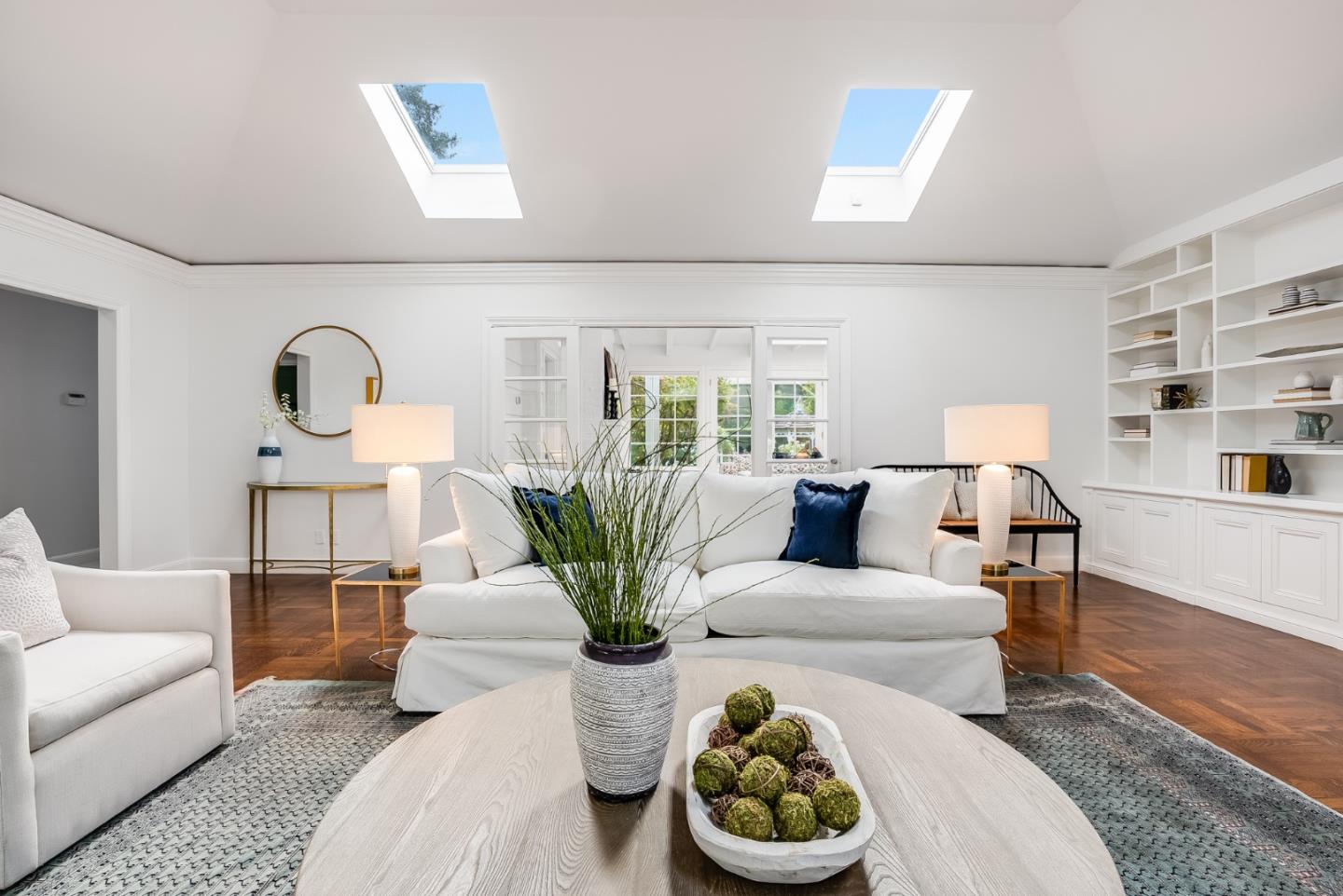 Detail Gallery Image 9 of 52 For 76 Catalpa Dr, Atherton,  CA 94027 - 5 Beds | 5/2 Baths