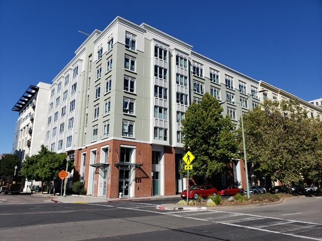 OH Sun.3-5pm,Price reduction to sell, At premier Broadway Grand in the heart of uptown Oakland. It was model home, High 5th floor w/gorgeous 2Bedroom, 2Bath, built in 2008, office/den condo w/open floor plan, large windows, porcelain ceramic tile looks like wood & easy to clean floors, carpet in the room. Overlooks & access to a sunny inner courtyard garden, trees for a real "zen" feeling in the center of the liveliness. The main living area is substantially spacious, cozy, yet large enough for gatherings while the generous kitchen features granite countertops & backsplashes, stainless steel appliances, large cabinet space, In-unit washer/dryer. Additional building features include: deeded parking w/dedicated high speed EV charger in a secure garage, assigned storage locker, beautiful lobby w/mailbox, pre-wired for high-speed internet.. A walk score of 99 makes it only a few steps to BART, restaurants, Fox Theater, Lake Merritt, Wine bars, & many cultural treats.