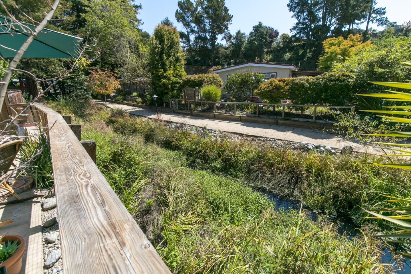 Detail Gallery Image 9 of 39 For 300 Plum St #57,  Capitola,  CA 95010 - 3 Beds | 3 Baths