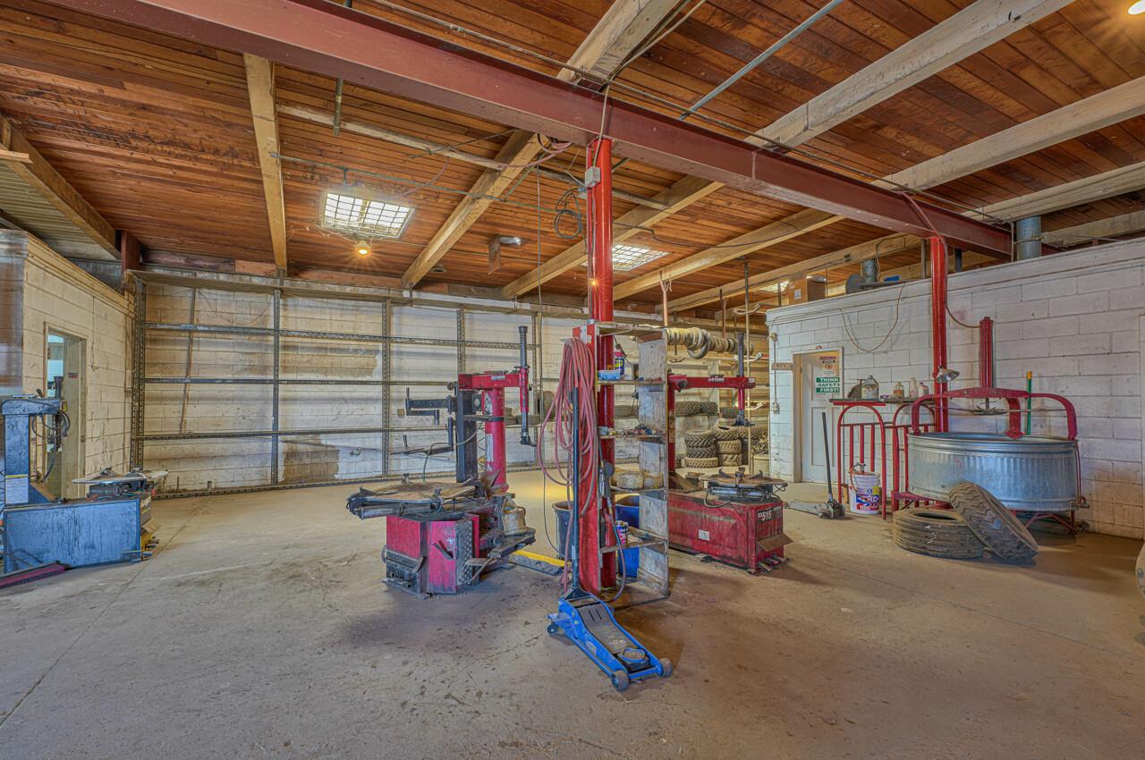 Detail Gallery Image 15 of 42 For 960 Front St, Soledad,  CA 93960 - – Beds | – Baths