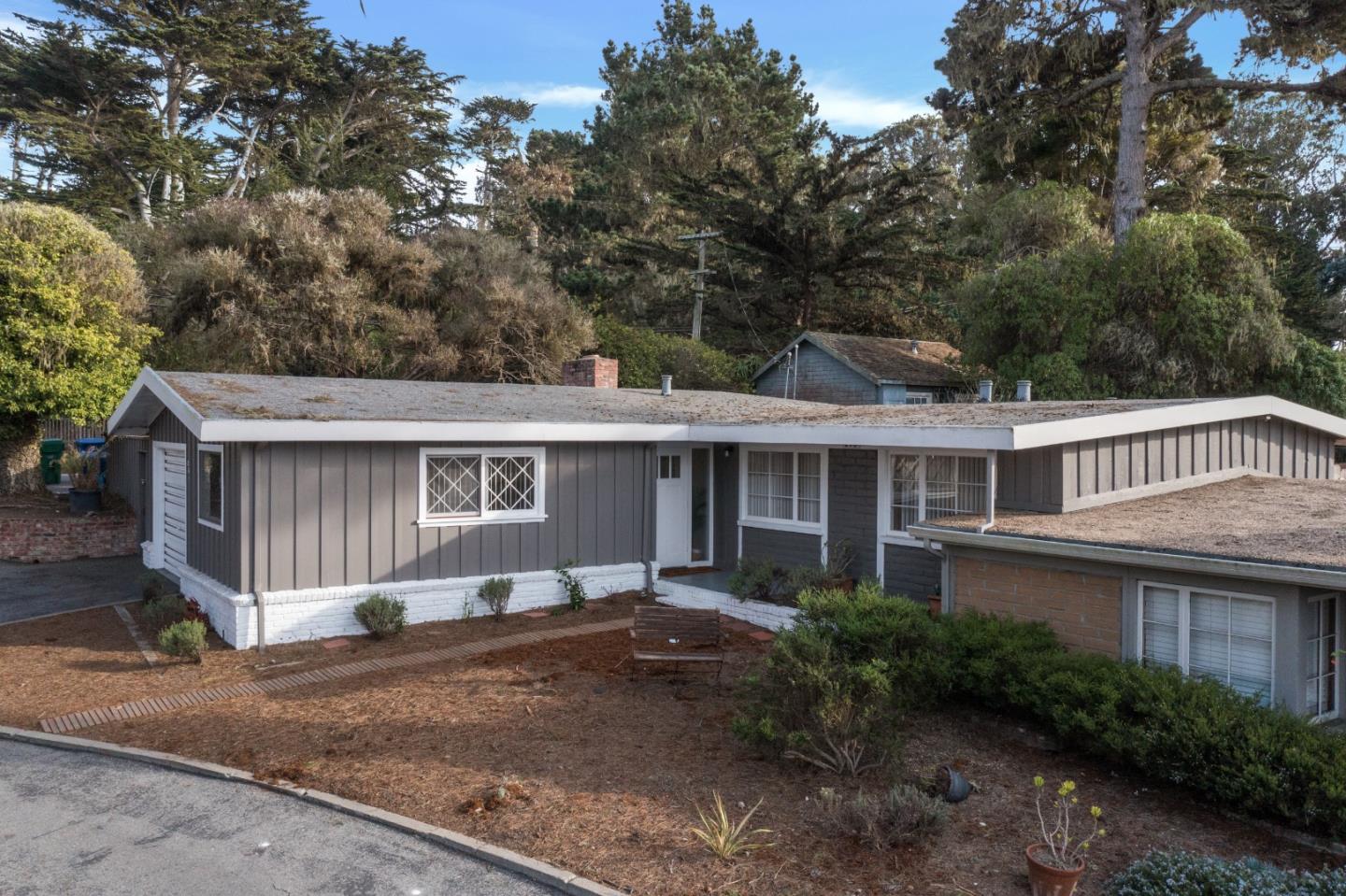 Detail Gallery Image 1 of 1 For 246 Grove Acre Ave, Pacific Grove,  CA 93950 - 3 Beds | 2 Baths