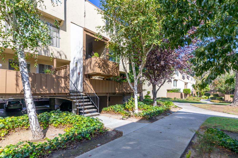 Detail Gallery Image 1 of 1 For 4425 Norwalk Dr #18,  San Jose,  CA 95129 - 2 Beds | 1/1 Baths