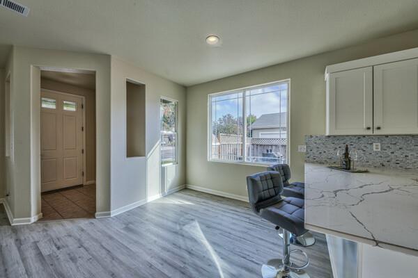 Detail Gallery Image 7 of 30 For 233 Legacy Dr, King City,  CA 93930 - 4 Beds | 2/1 Baths