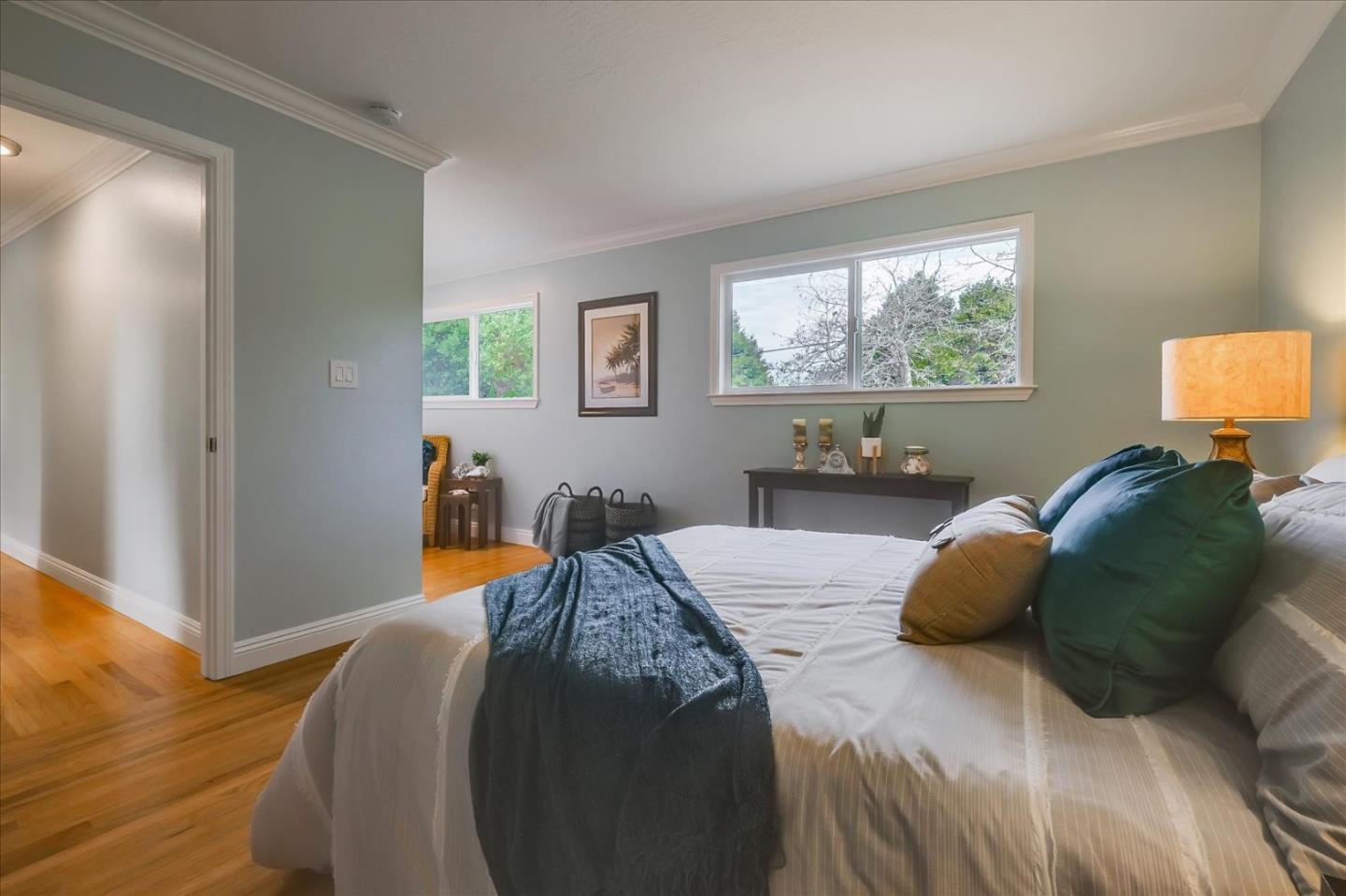 Detail Gallery Image 19 of 40 For 621 Monterey Ave, Capitola,  CA 95010 - 6 Beds | 2/1 Baths