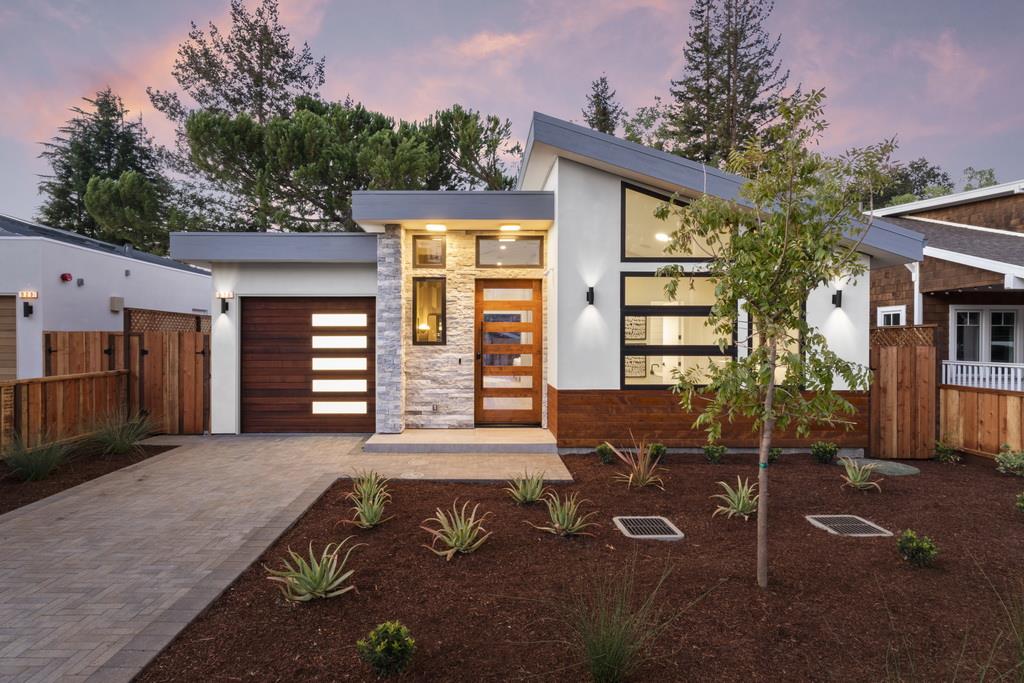Detail Gallery Image 3 of 71 For 931 Loraine Ave, Los Altos,  CA 94024 - 4 Beds | 3/1 Baths