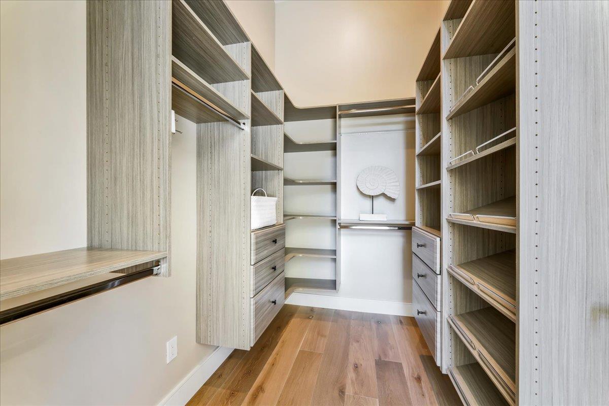 Detail Gallery Image 31 of 71 For 931 Loraine Ave, Los Altos,  CA 94024 - 4 Beds | 3/1 Baths