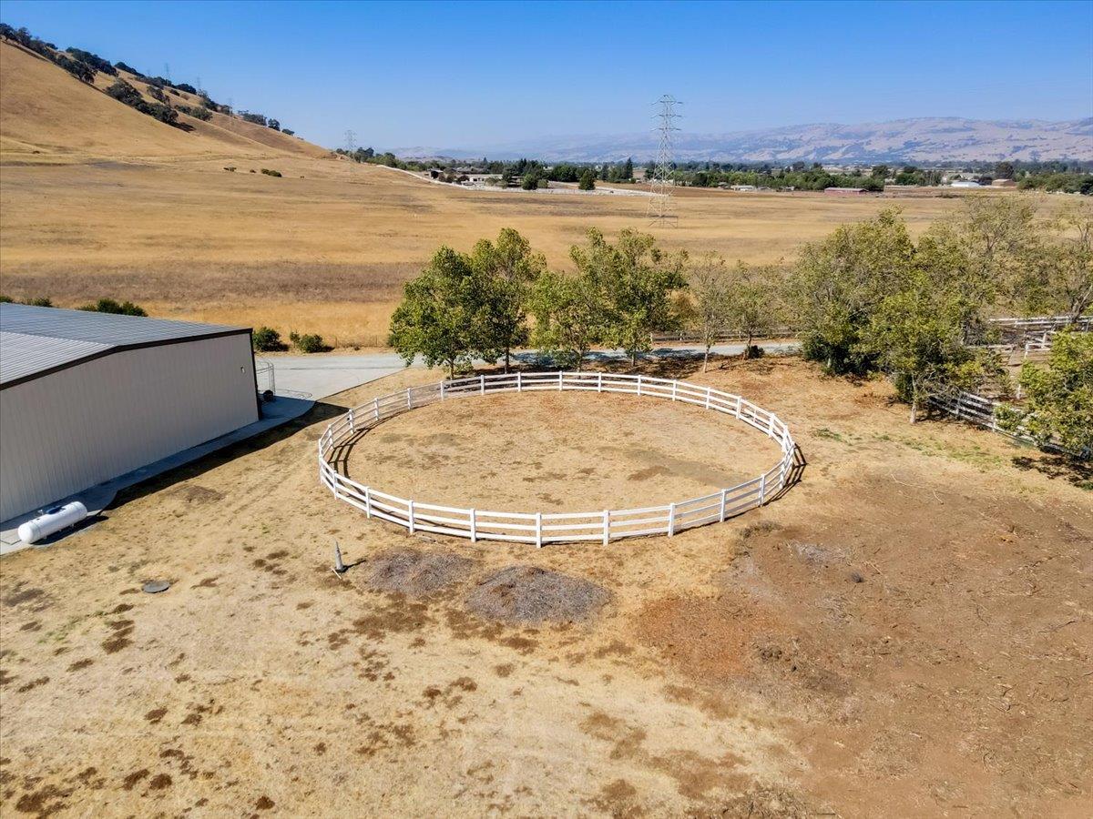 Detail Gallery Image 84 of 93 For 1245 Day Rd, Gilroy,  CA 95020 - 4 Beds | 4 Baths