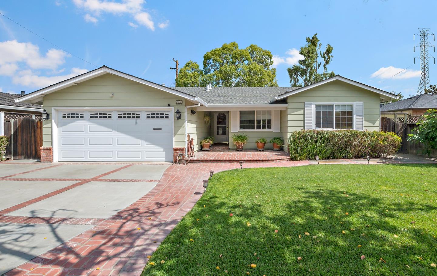 Detail Gallery Image 1 of 1 For 212 Union Ave, Los Gatos,  CA 95032 - 4 Beds | 2 Baths