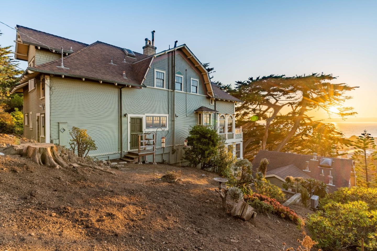 Detail Gallery Image 79 of 84 For 917 Paseito Ter, Pacifica,  CA 94044 - 5 Beds | 4 Baths