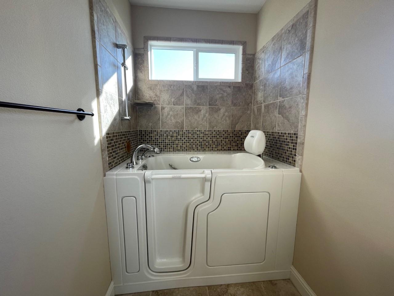 Detail Gallery Image 15 of 26 For 47 Seabreeze Dr #47,  Half Moon Bay,  CA 94019 - 2 Beds | 2 Baths