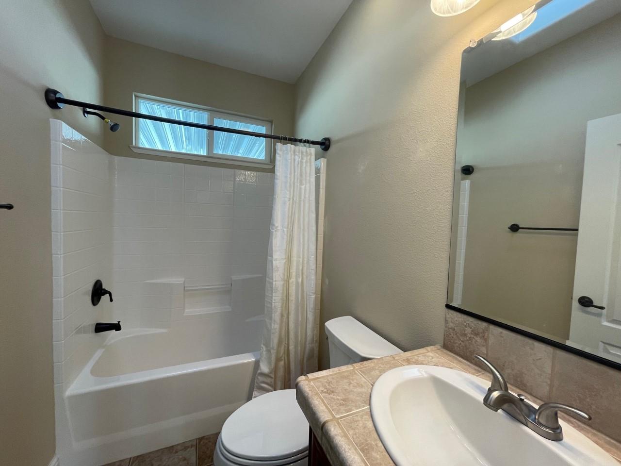 Detail Gallery Image 9 of 26 For 47 Seabreeze Dr #47,  Half Moon Bay,  CA 94019 - 2 Beds | 2 Baths