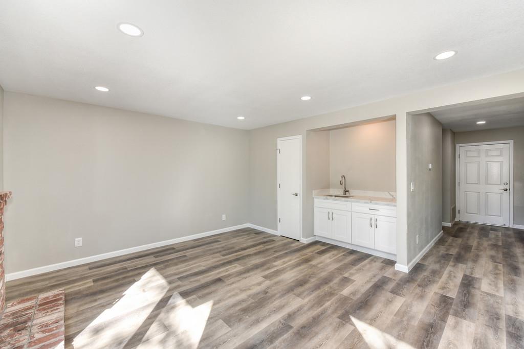 Detail Gallery Image 7 of 60 For 7510 Pomerol, Citrus Heights,  CA 95621 - 2 Beds | 2/1 Baths