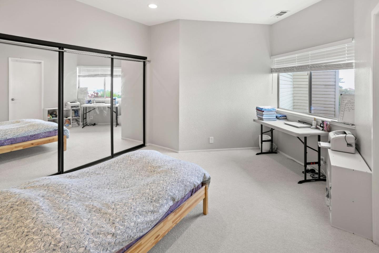 Detail Gallery Image 12 of 32 For 730 Pointe Pacific #5,  Daly City,  CA 94014 - 2 Beds | 2/1 Baths