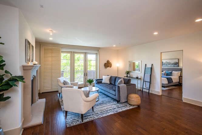 Detail Gallery Image 8 of 27 For 137 W 3rd Ave, San Mateo,  CA 94402 - 2 Beds | 2 Baths