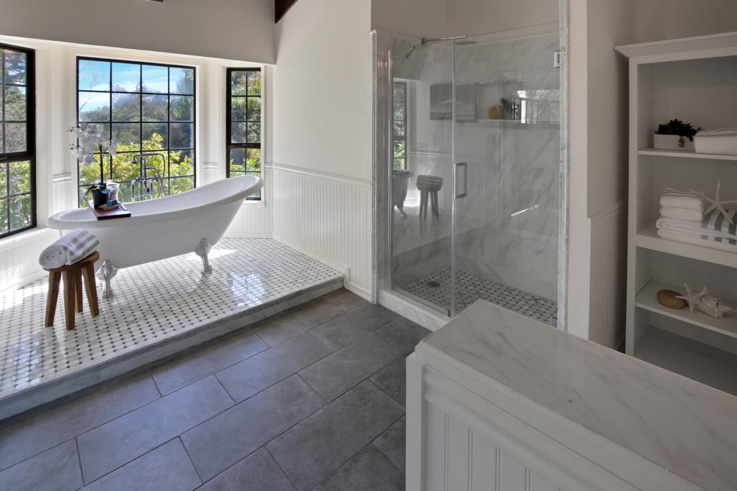 Detail Gallery Image 22 of 59 For 560 Hidden Valley Rd, Soquel,  CA 95073 - 5 Beds | 4 Baths