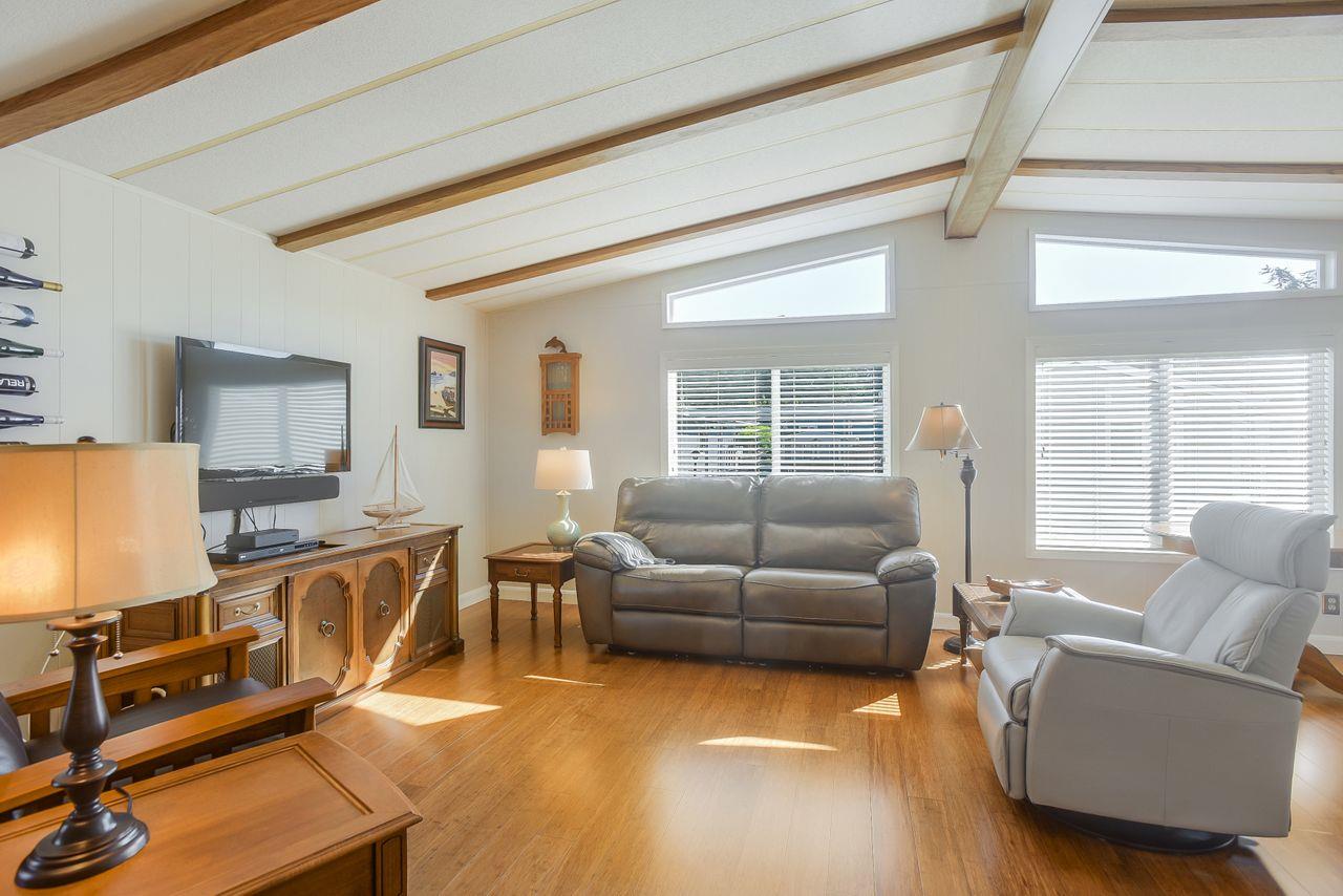 Detail Gallery Image 8 of 38 For 25 Sailfish Ct #25,  Half Moon Bay,  CA 94019 - 2 Beds | 2 Baths