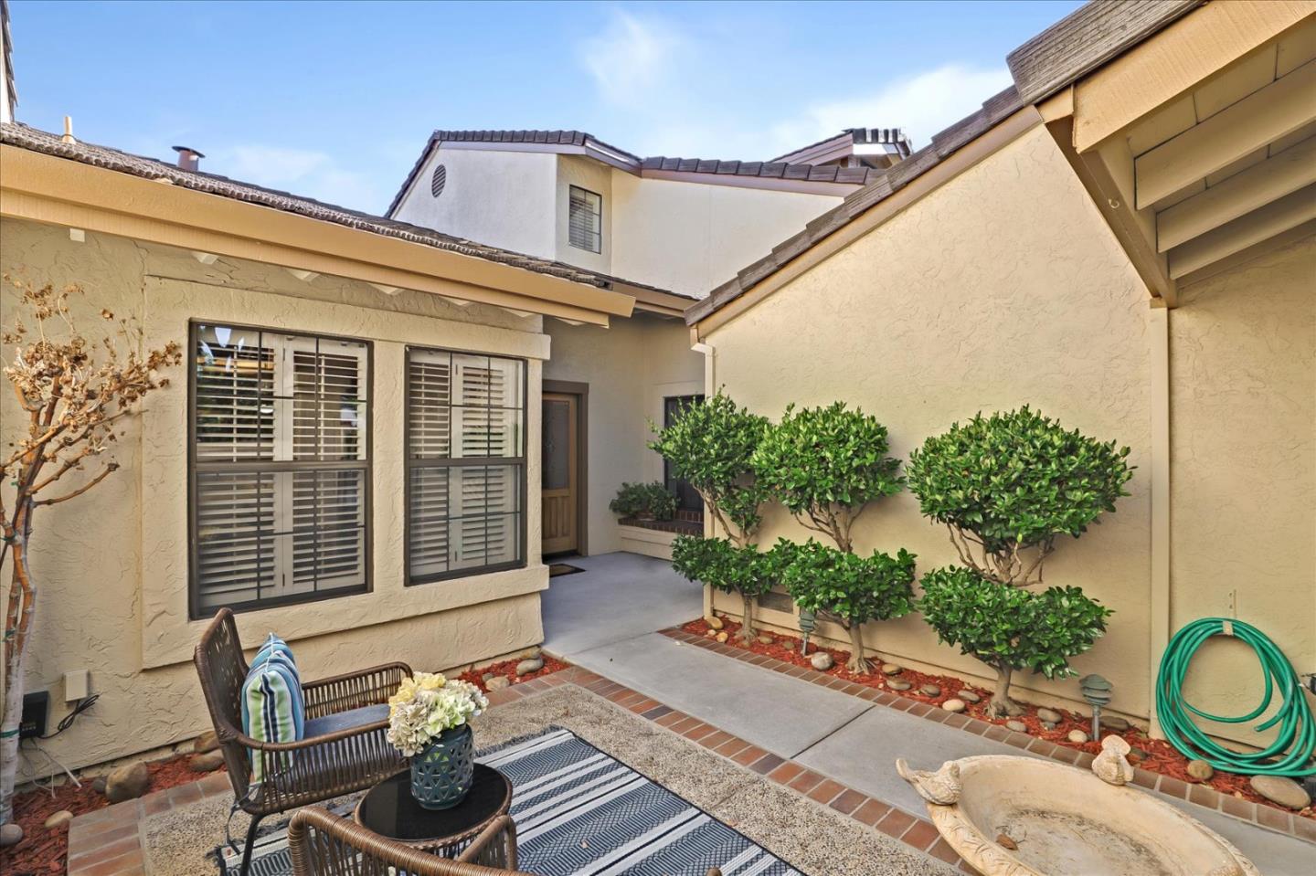 Detail Gallery Image 1 of 1 For 3405 Lake Garda Dr, San Jose,  CA 95135 - 2 Beds | 2/1 Baths