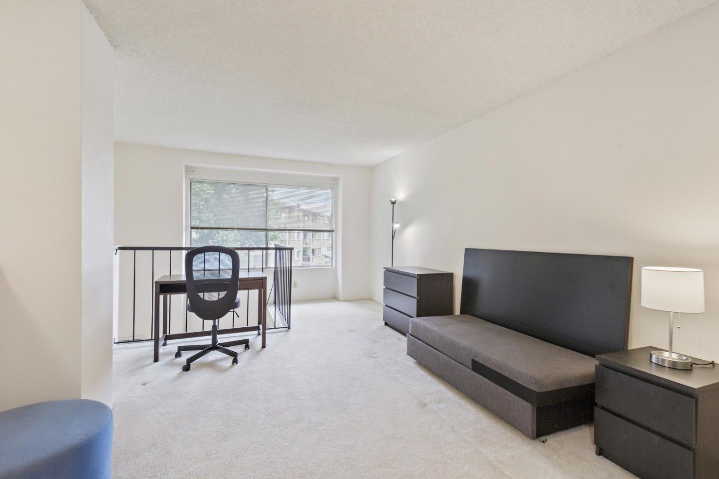 Detail Gallery Image 13 of 19 For 389 Half Moon Ln #12,  Daly City,  CA 94015 - 1 Beds | 1 Baths