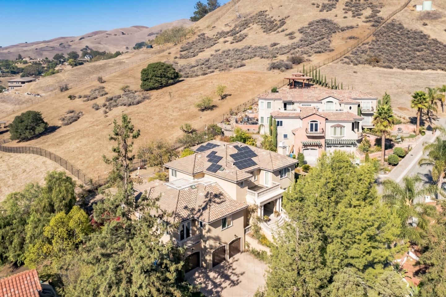 Detail Gallery Image 9 of 14 For 15858 Rica Vista Way, San Jose,  CA 95127 - 6 Beds | 5/1 Baths