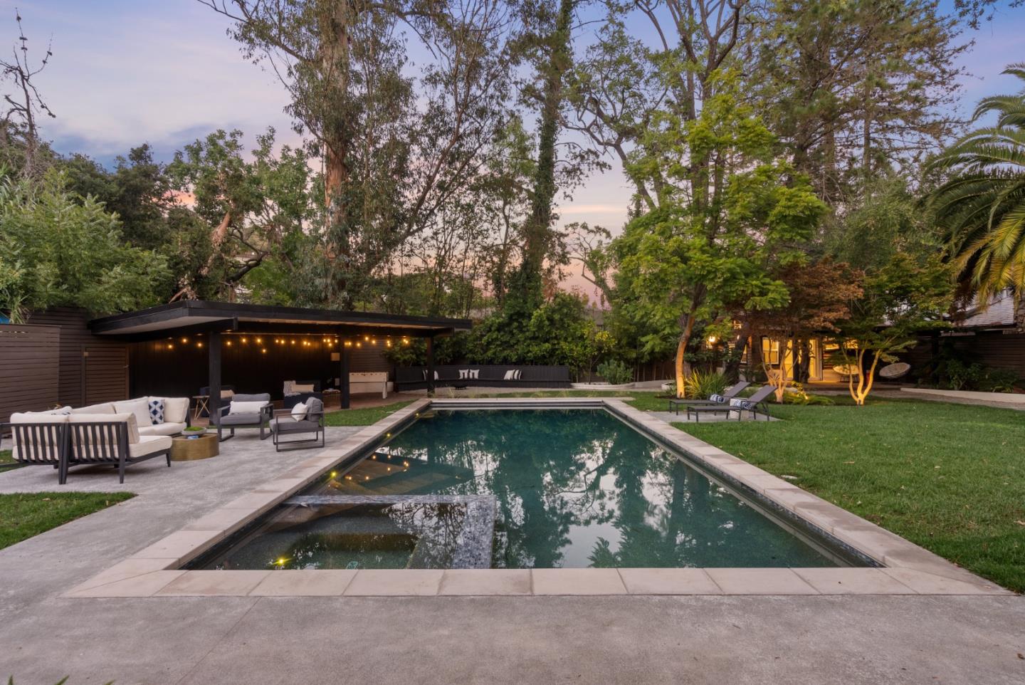 1880 Carmelita Dr, San Carlos, CA 94070 6 Beds 4/2 Baths (Canceled