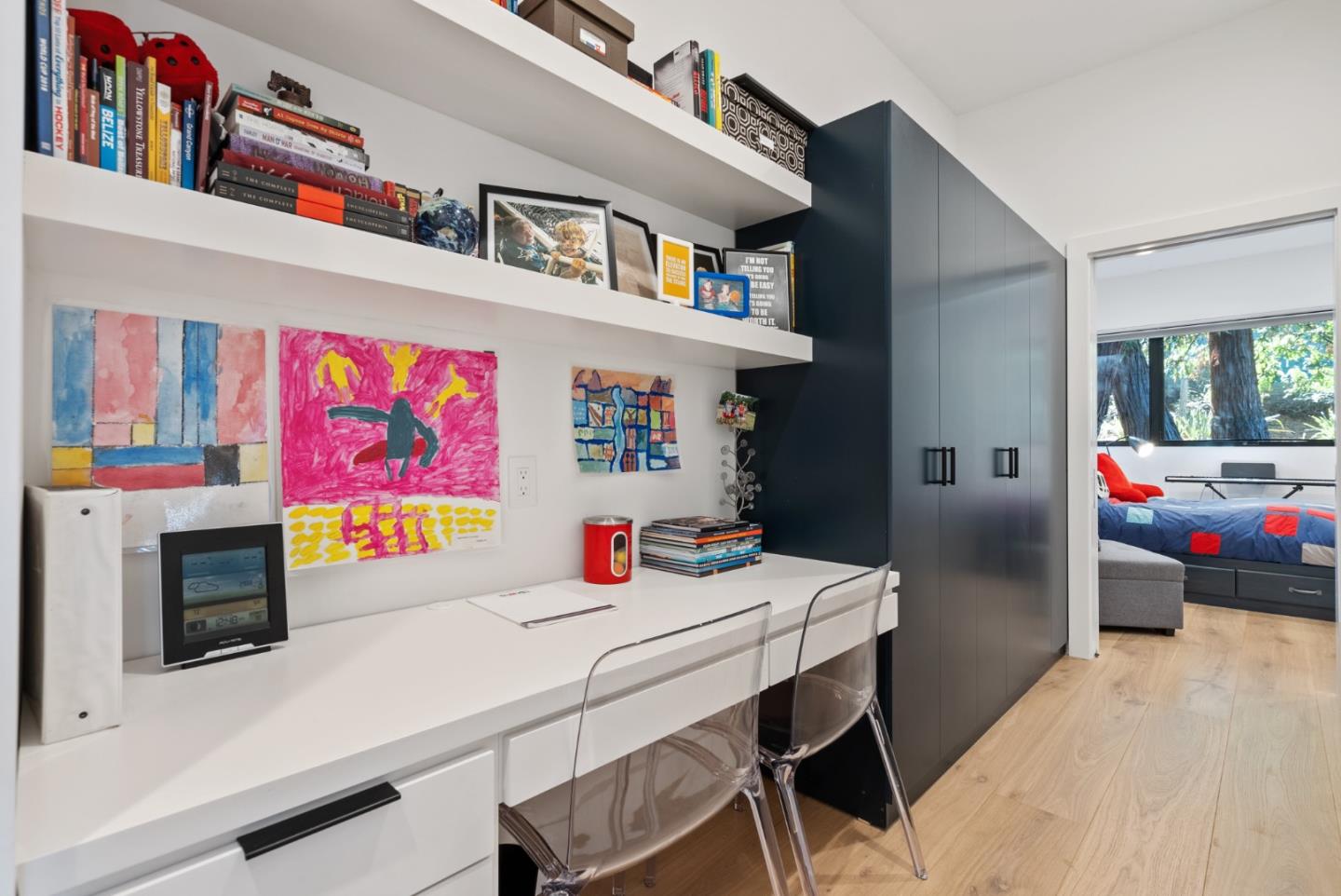 1880 Carmelita Dr, San Carlos, CA 94070 6 Beds 4/2 Baths (Canceled