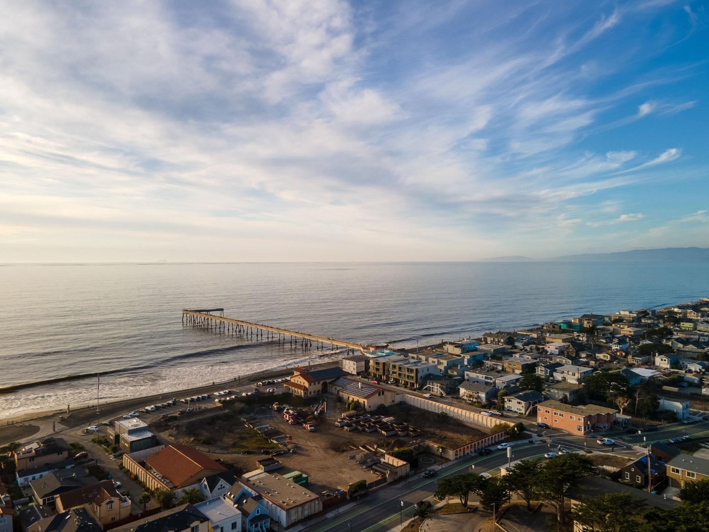 Detail Gallery Image 12 of 26 For 2251 Oceana Blvd, Pacifica,  CA 94044 - – Beds | – Baths