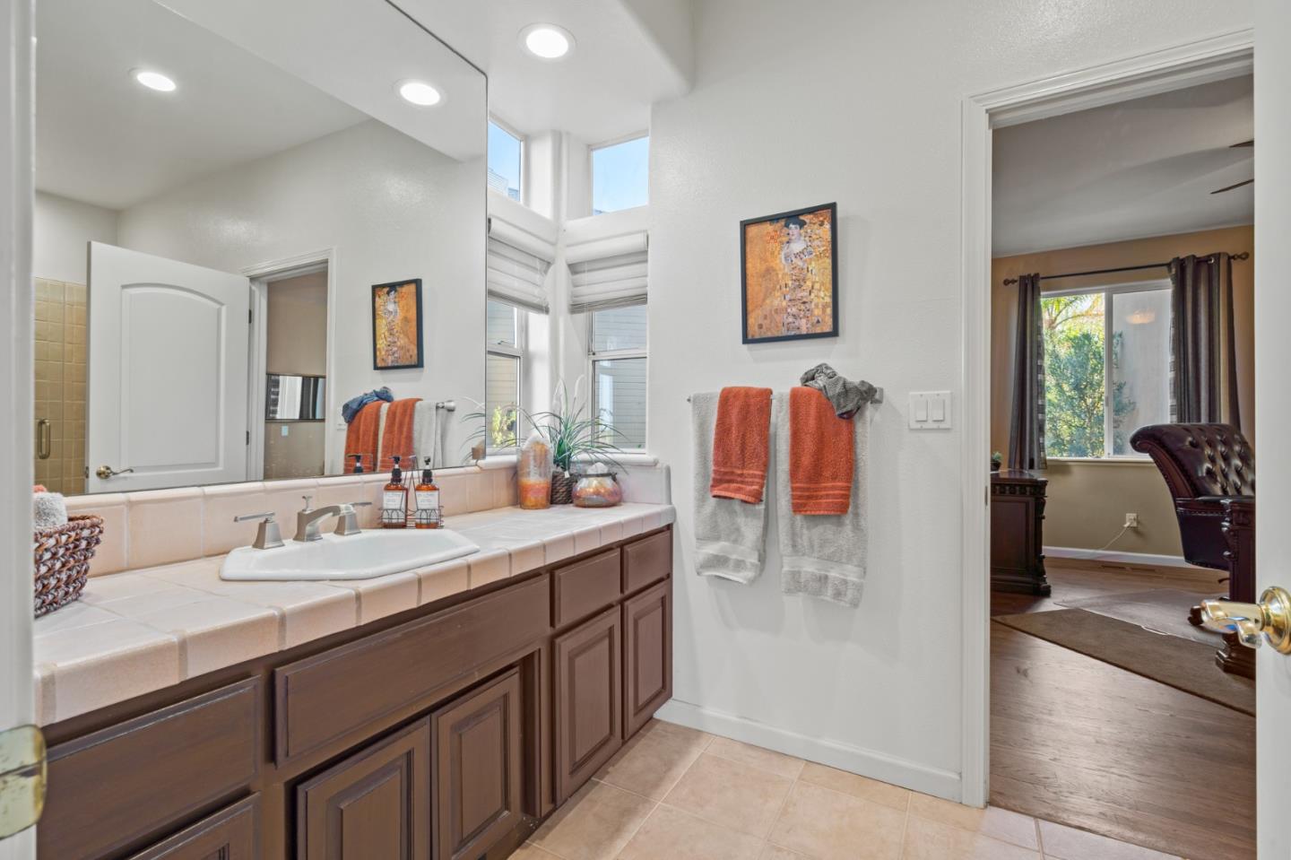 Detail Gallery Image 20 of 67 For 4491 Driftwood Ct, Discovery Bay,  CA 94505 - 5 Beds | 4/1 Baths