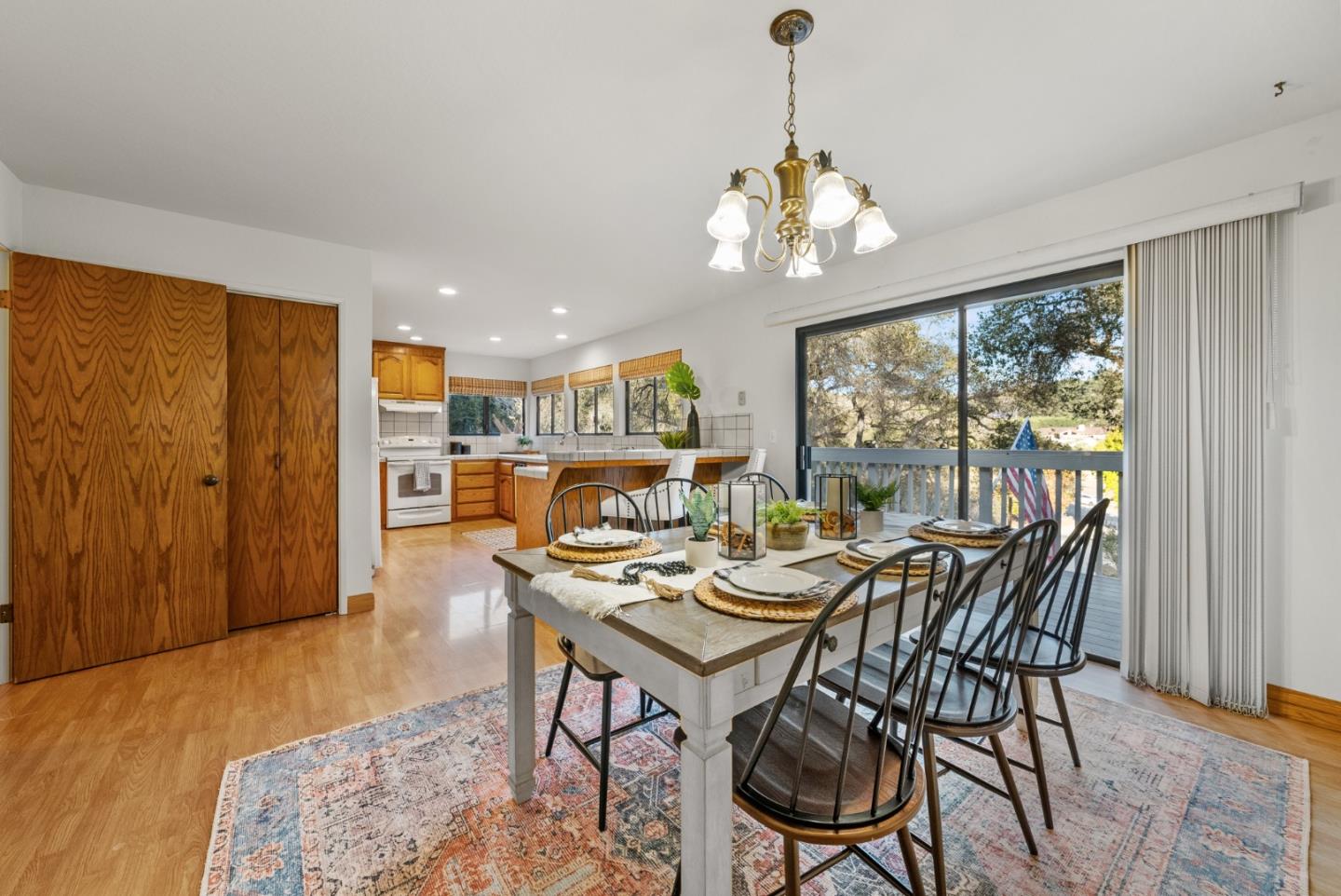 Detail Gallery Image 12 of 95 For 8935 Coker Rd, Salinas,  CA 93907 - 7 Beds | 6 Baths