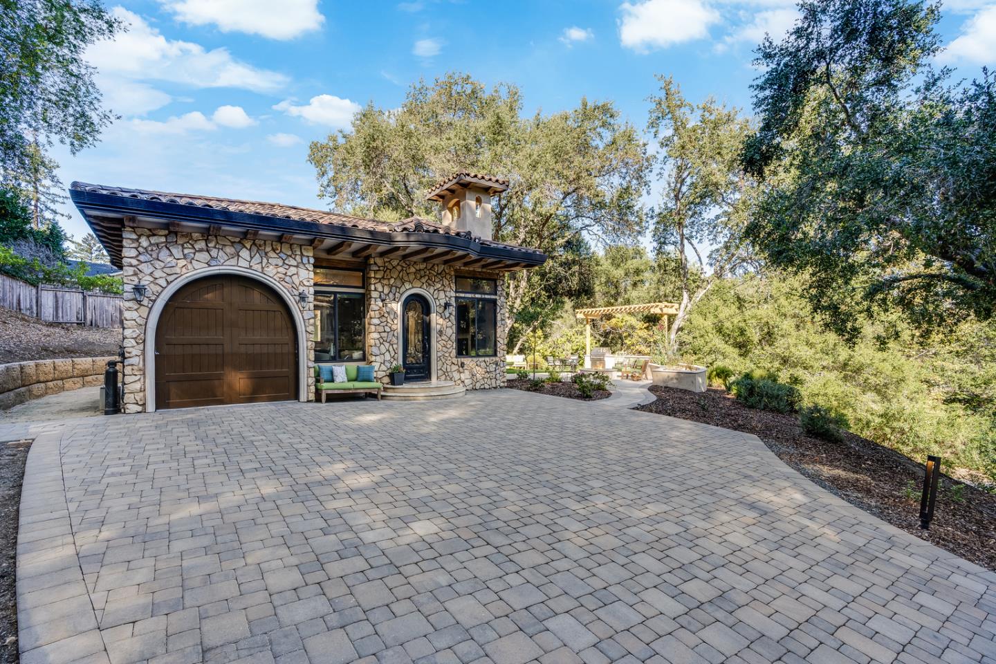 13740 Pierce Rd, Saratoga, CA 95070 8 Beds 9/2 Baths (Canceled