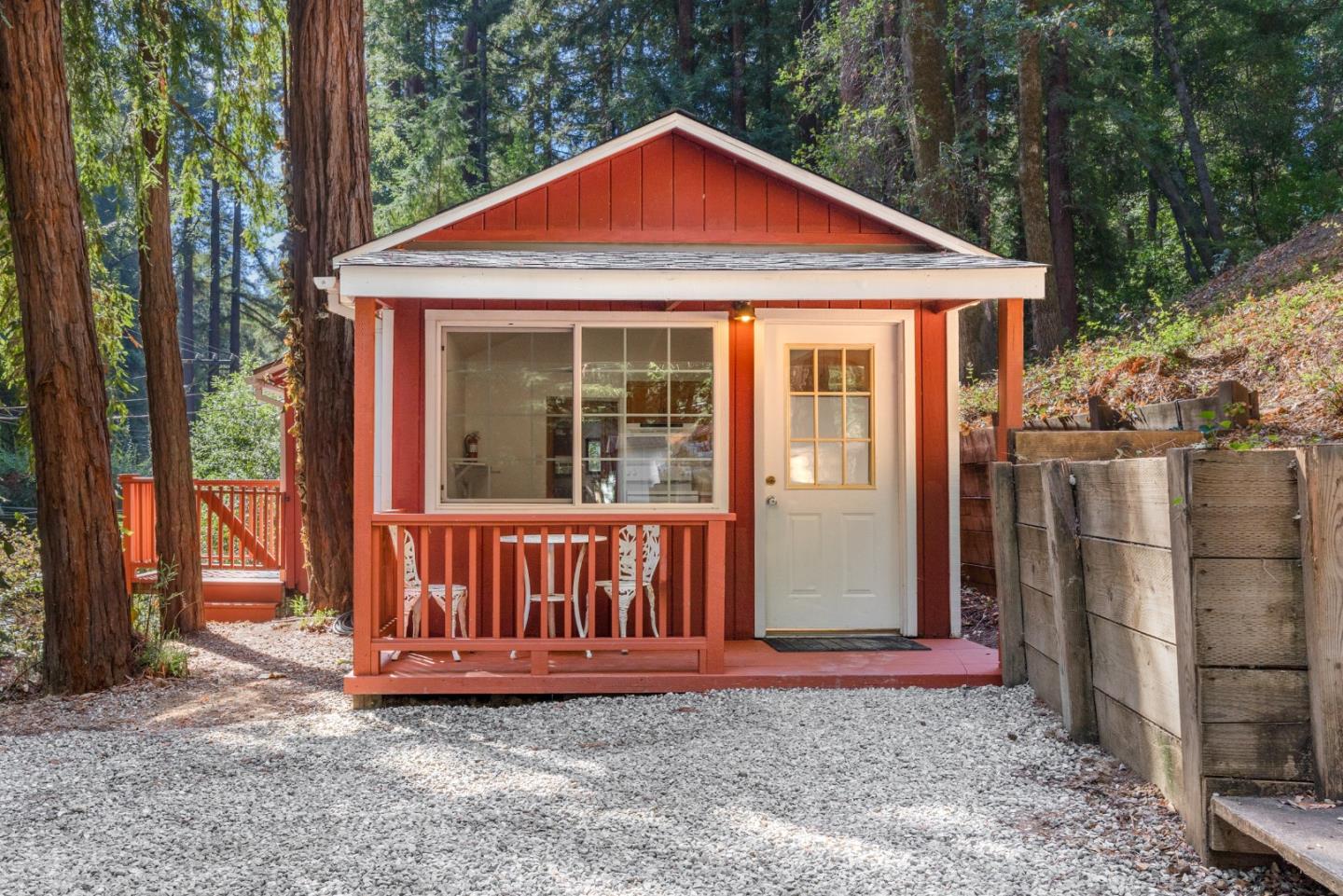 Detail Gallery Image 5 of 33 For 105 Greenwood Rd, Boulder Creek,  CA 95006 - 1 Beds | 1 Baths
