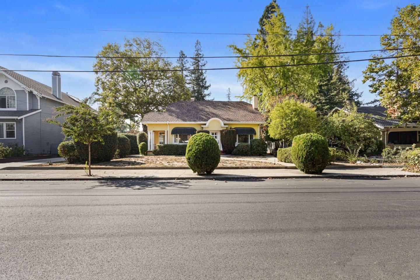 Detail Gallery Image 1 of 1 For 1495 Lupton Ave, San Jose,  CA 95125 - 4 Beds | 2/1 Baths