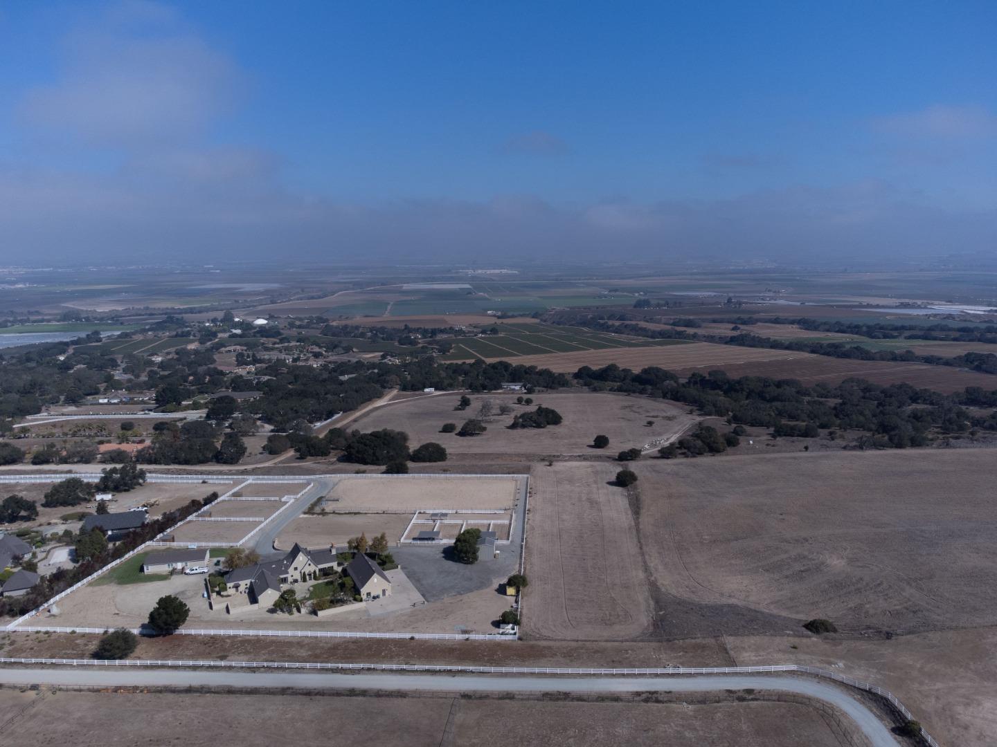 178 Pine Canyon Rd, Salinas, CA 93908 3 Beds 2 Baths (Canceled) ML81910673 MLSL