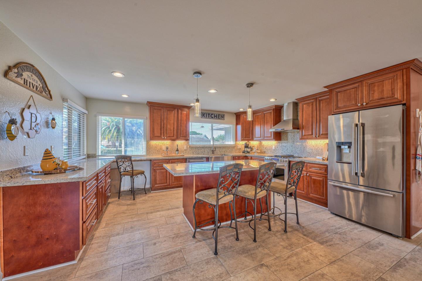 Detail Gallery Image 1 of 1 For 9763 Bluestem Path, Salinas,  CA 93907 - 3 Beds | 2 Baths