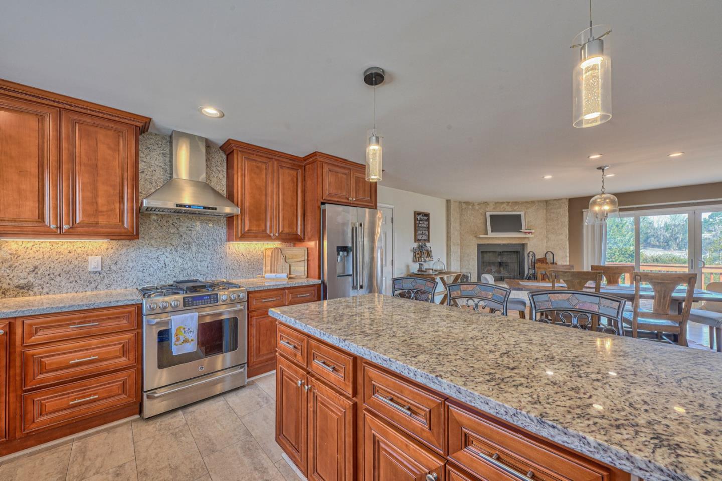 Detail Gallery Image 14 of 33 For 9763 Bluestem Path, Salinas,  CA 93907 - 3 Beds | 2 Baths