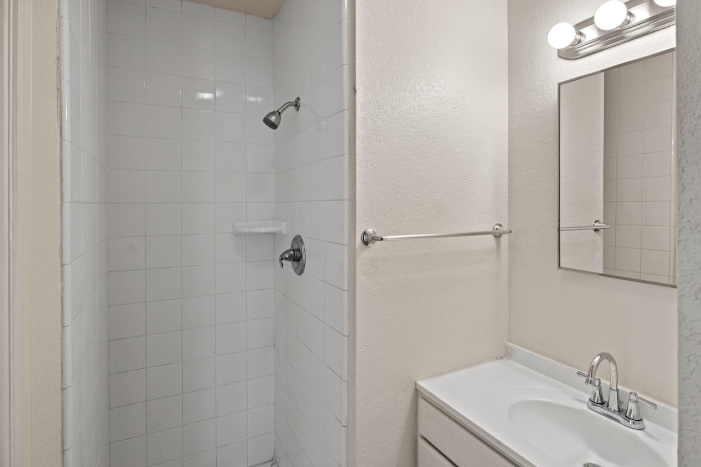 1693 Goodwin St, Seaside, CA 93955 photo 25