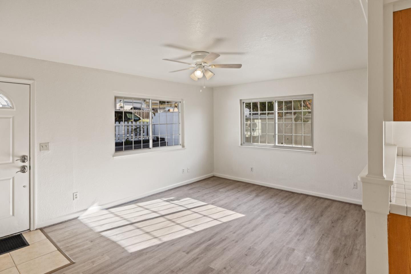 1693 Goodwin St, Seaside, CA 93955 photo 9