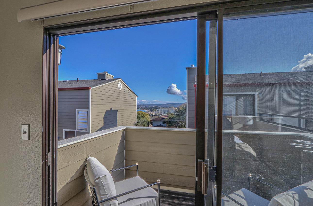 Detail Gallery Image 15 of 23 For 402 Watson St #8,  Monterey,  CA 93940 - 2 Beds | 2 Baths