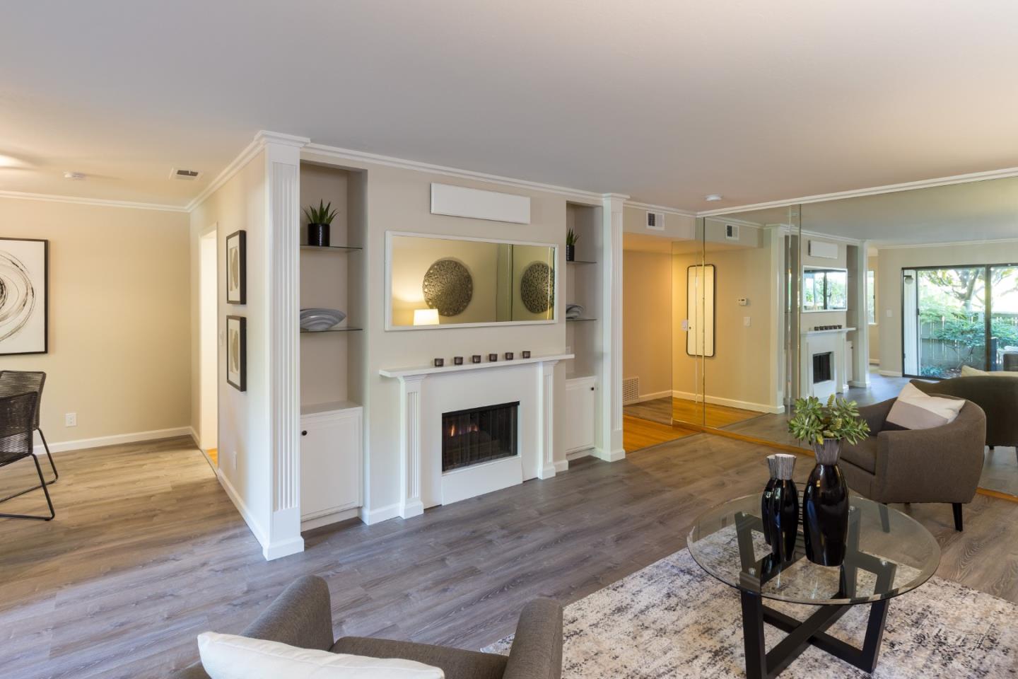 Detail Gallery Image 1 of 1 For 14333 Saratoga Ave #5,  Saratoga,  CA 95070 - 2 Beds | 2 Baths