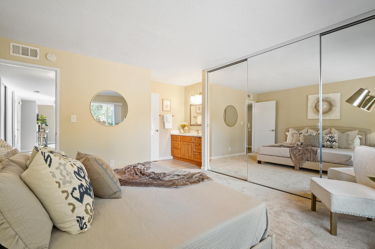 Detail Gallery Image 20 of 38 For 43 Gladys Ave, Mountain View,  CA 94043 - 2 Beds | 2 Baths