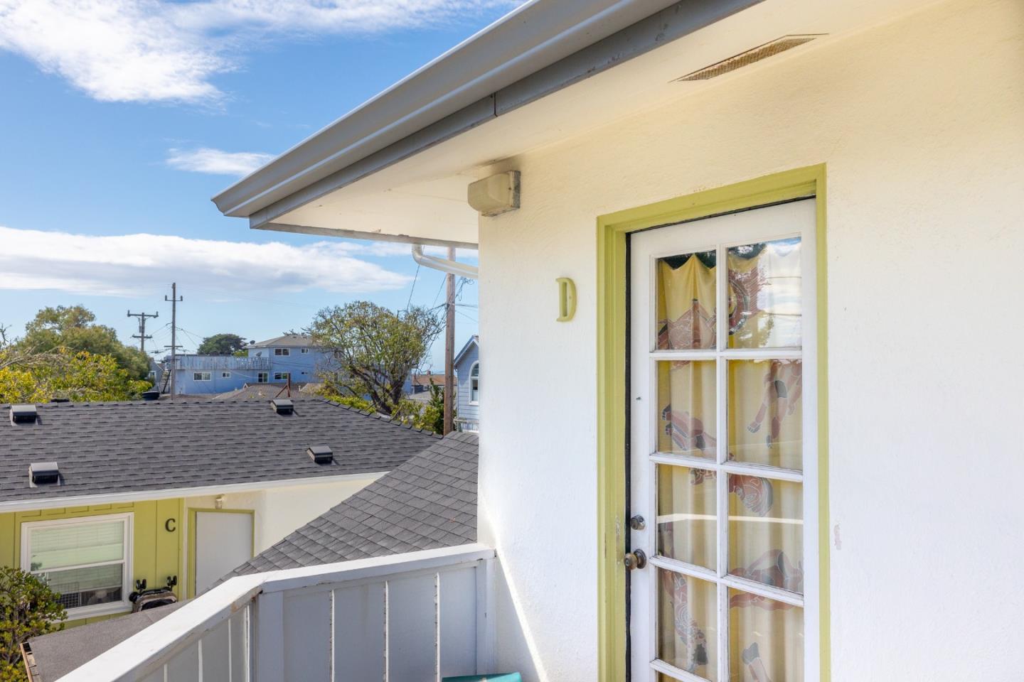 Detail Gallery Image 14 of 69 For 225-241 7th Ave, Santa Cruz,  CA 95062 - – Beds | – Baths