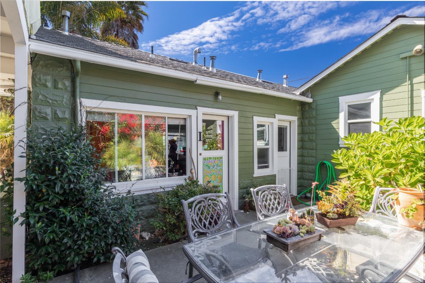Detail Gallery Image 35 of 69 For 225-241 7th Ave, Santa Cruz,  CA 95062 - – Beds | – Baths