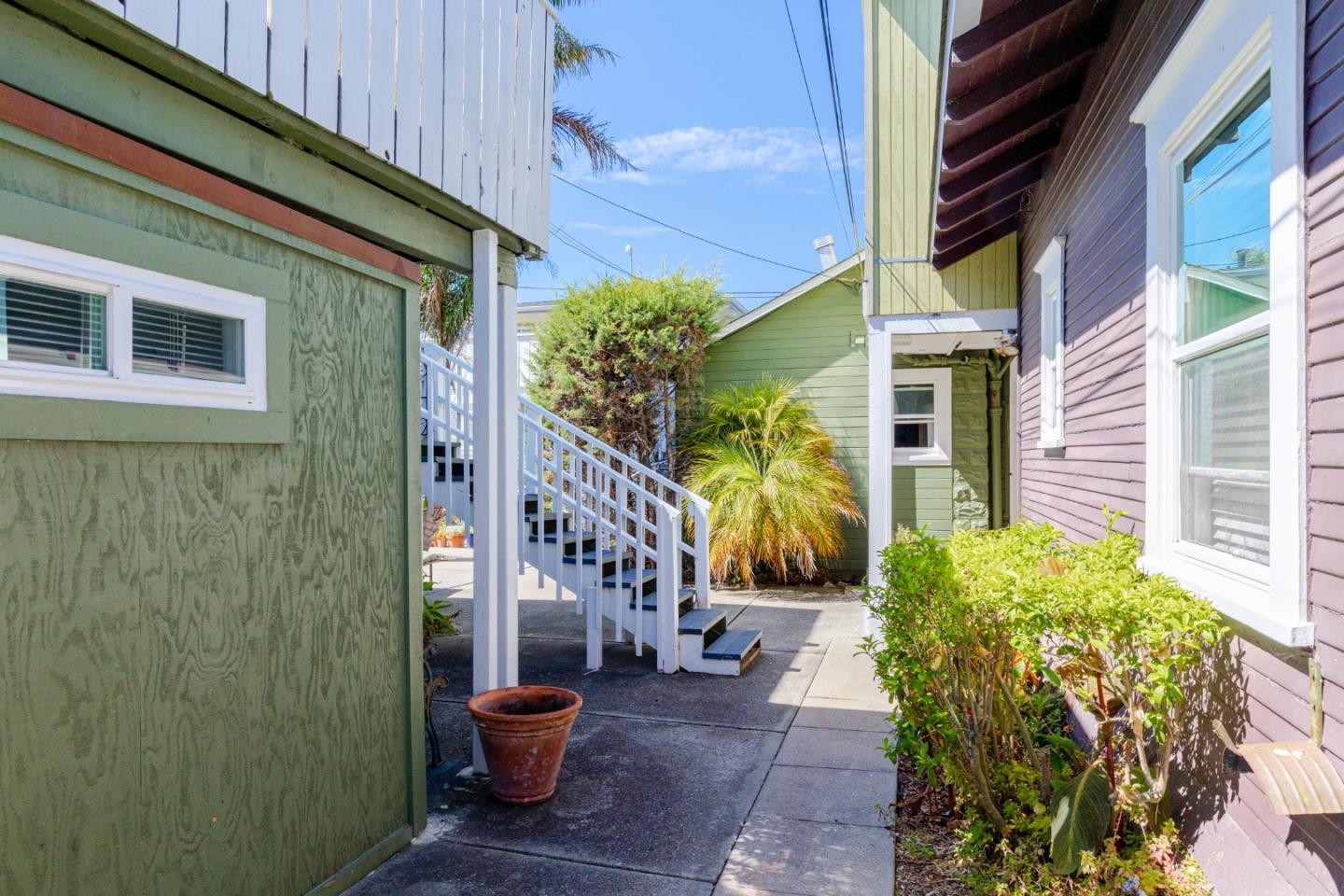 Detail Gallery Image 47 of 69 For 225-241 7th Ave, Santa Cruz,  CA 95062 - – Beds | – Baths