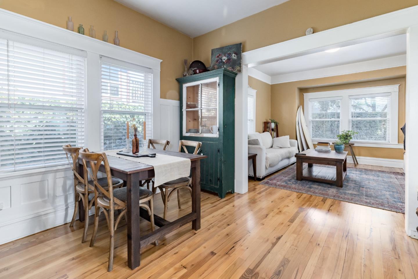 Detail Gallery Image 38 of 67 For 225-241 7th Ave, Santa Cruz,  CA 95062 - 15 Beds | 13 Baths