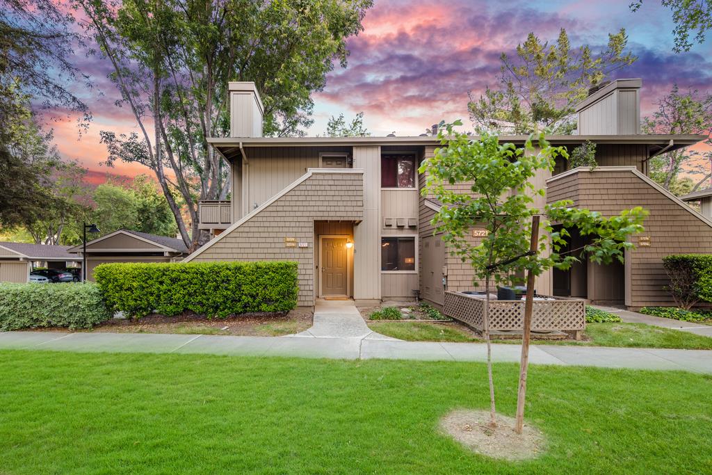 Detail Gallery Image 1 of 1 For 5721 Makati Cir #B,  San Jose,  CA 95123 - 1 Beds | 1 Baths