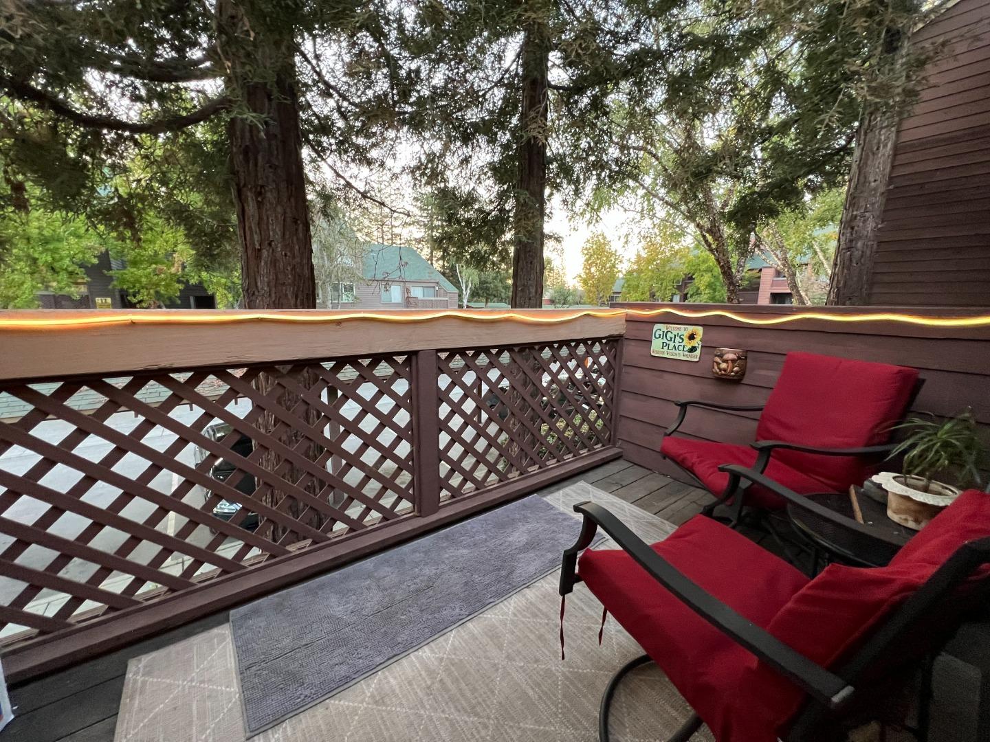 Detail Gallery Image 1 of 1 For 1136 Yarwood Ct, San Jose,  CA 95128 - 1 Beds | 1 Baths