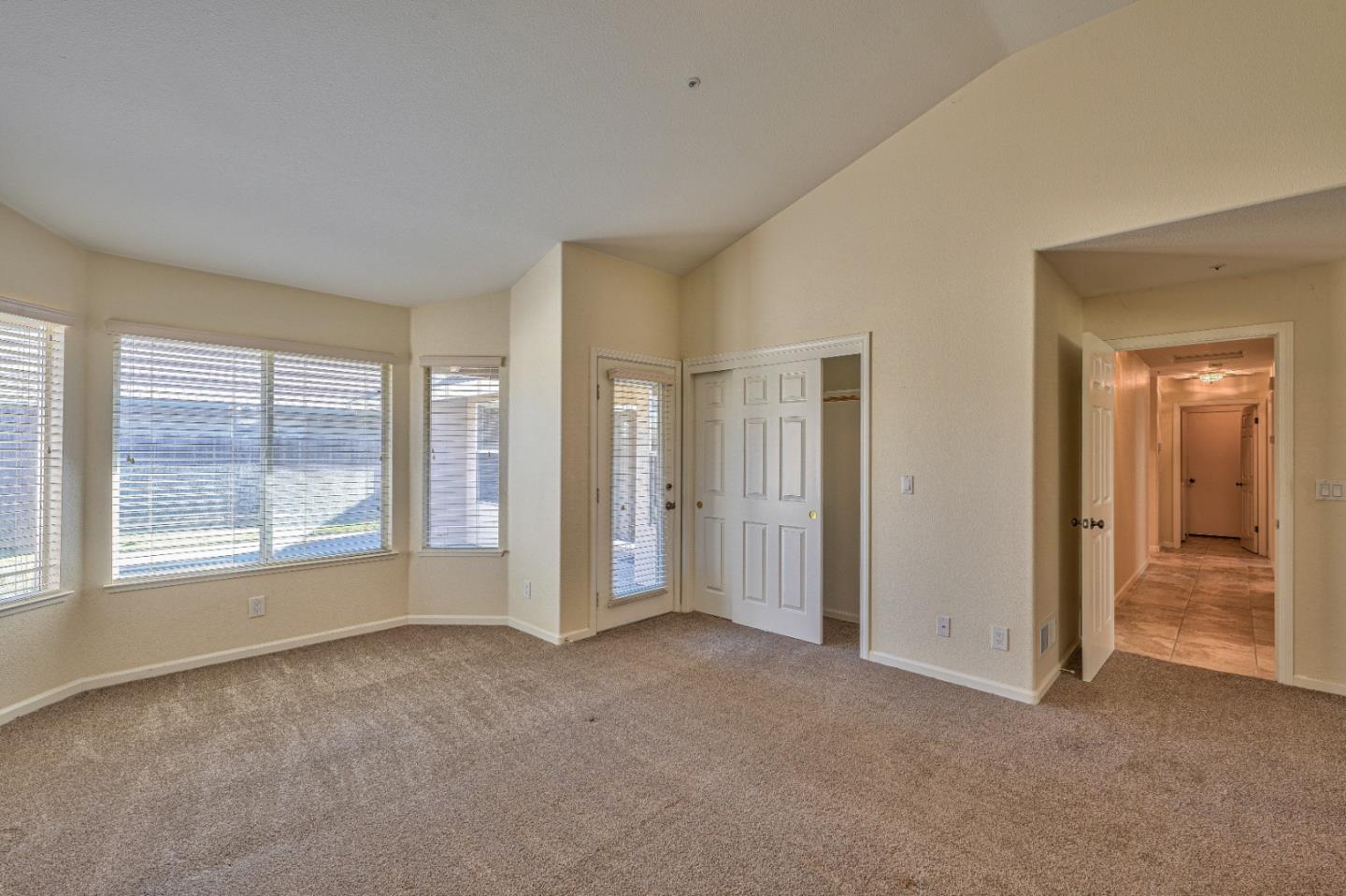 Detail Gallery Image 18 of 33 For 1641 Harrod Way, Salinas,  CA 93906 - 4 Beds | 2 Baths