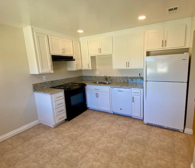 Detail Gallery Image 1 of 1 For 1251 W Mc Kinley Ave #D,  Sunnyvale,  CA 94086 - 3 Beds | 2 Baths