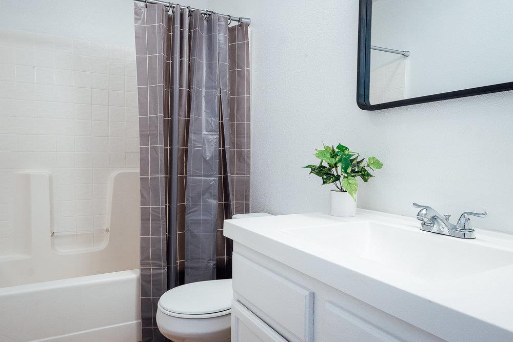 Detail Gallery Image 27 of 33 For 2371 Yarrow St, Hollister,  CA 95023 - 3 Beds | 2 Baths